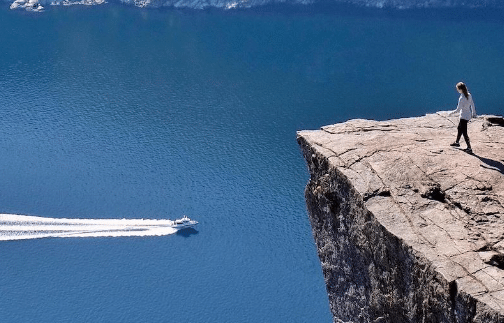 Keindahan Norwegia Preikestolen