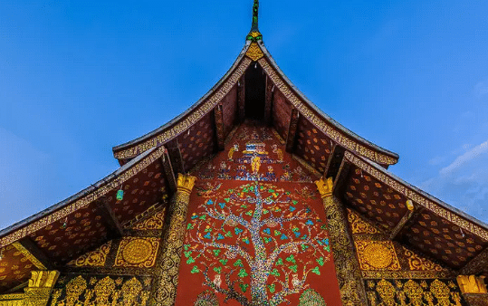 Keindahan Wat Xieng Thong